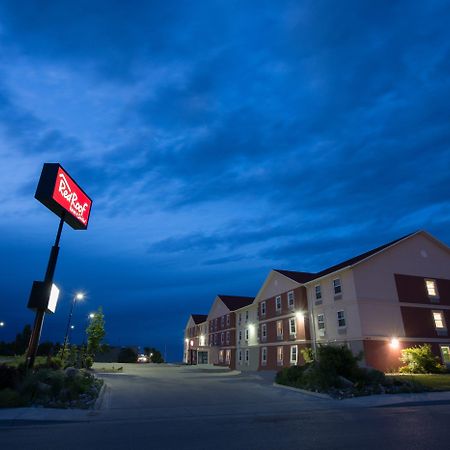 Red Roof Inn & Suites Dickinson Exterior photo